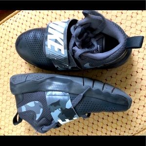 Nike Boys Sneakers